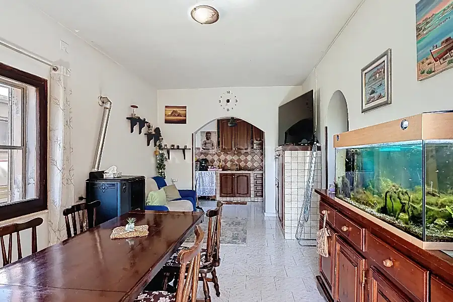 Casa Indipendente in vendita di 180 mq a €190.000 (rif. 159/2026)
