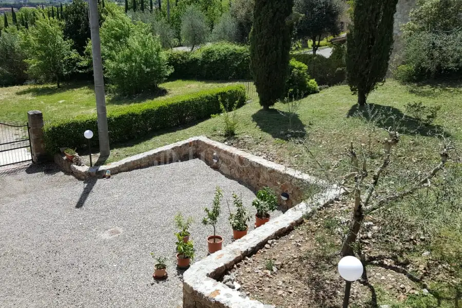Casale in vendita di 190 mq a €495.000 (rif. 33/2025)