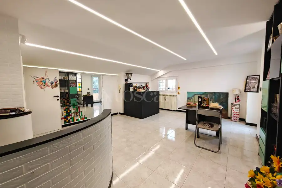 Villa Plurifamiliare in vendita di 260 mq a €489.000 (rif. 59/2026)