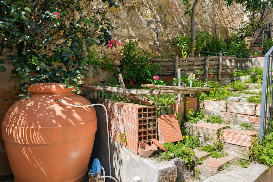 Casa Indipendente in vendita di 252 mq a €495.000 (rif. 23/2026)
