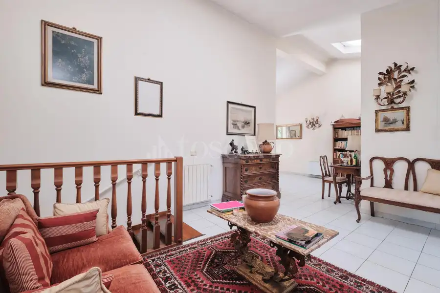 Villa Bifamiliare in vendita di 200 mq a €499.000 (rif. 31/2026)