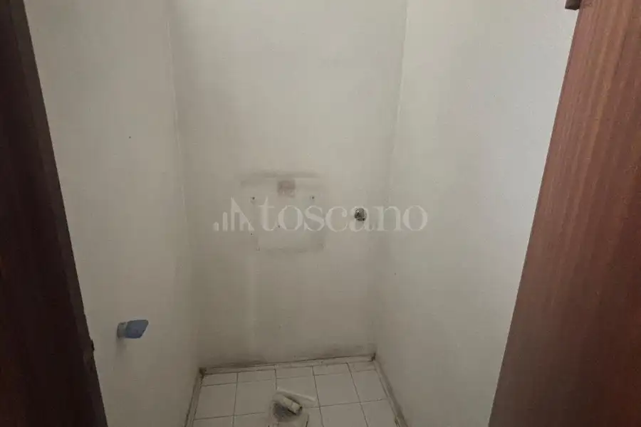Negozio in vendita di 155 mq a €205.000 (rif. 22/2026)