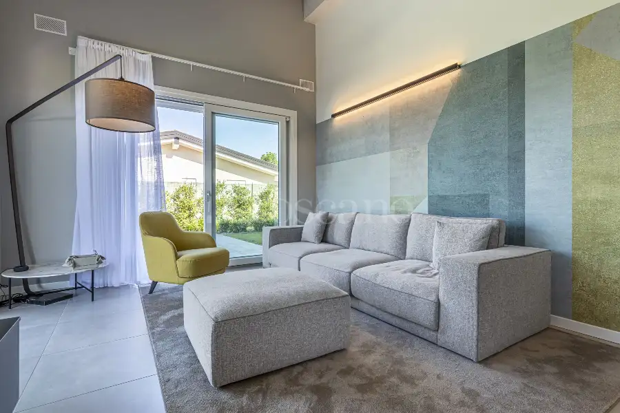 Villa in vendita di 250 mq a €928.000 (rif. 2/2025)