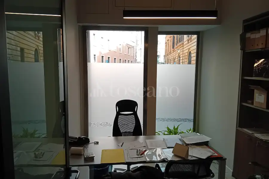 Negozio in vendita di 240 mq a €2.390.000 (rif. 9/2023)
