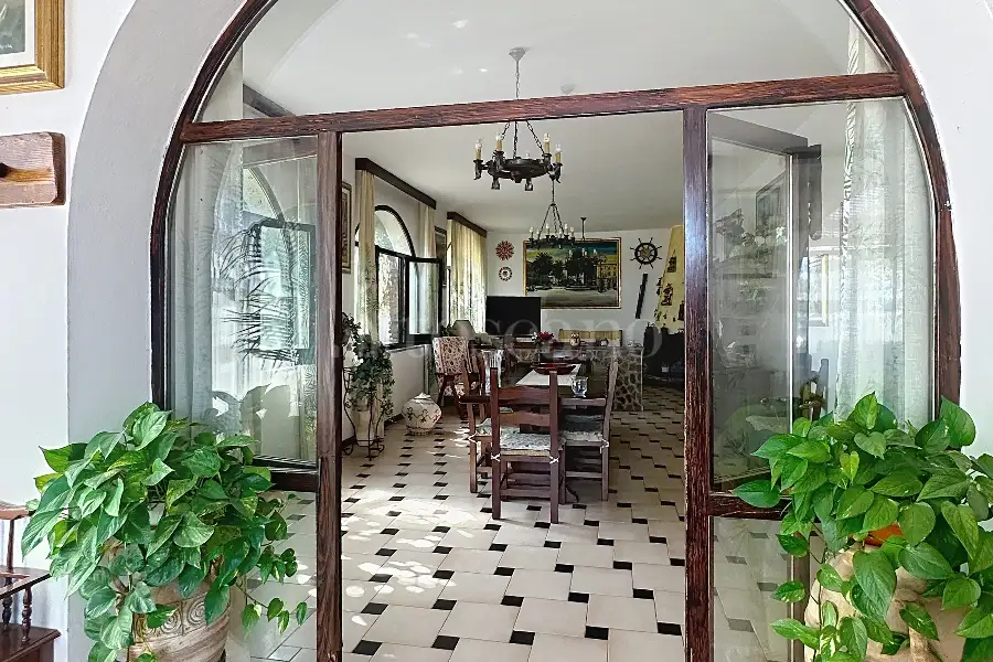 Villa in vendita di 300 mq a €290.000 (rif. 50/2025)
