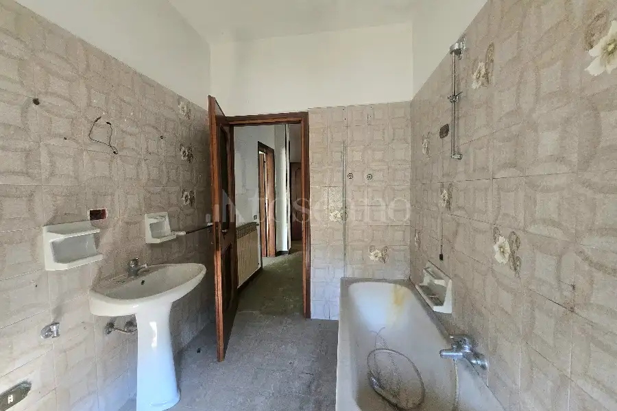 Villa in vendita di 250 mq a €415.000 (rif. 44/2026)