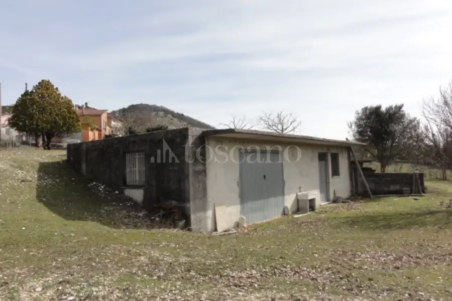 Garage in vendita di 103 mq a €29.000 (rif. 4/2022)