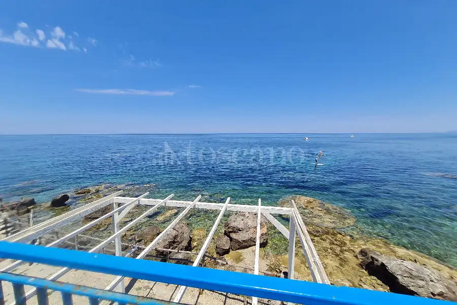 Villa Bifamiliare in vendita di 203 mq a €760.000 (rif. 51/2026)