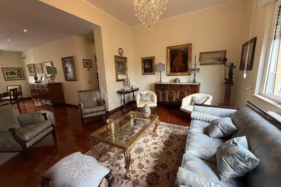 Casa in vendita di 140 mq a €305.000 (rif. 15/2026)