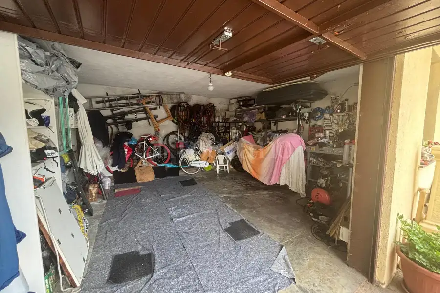 Villa in vendita di 290 mq a €390.000 (rif. 27/2026)