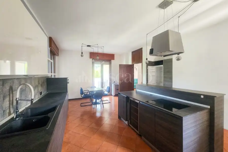 Attico in vendita di 314 mq a €490.000 (rif. 69/2026)