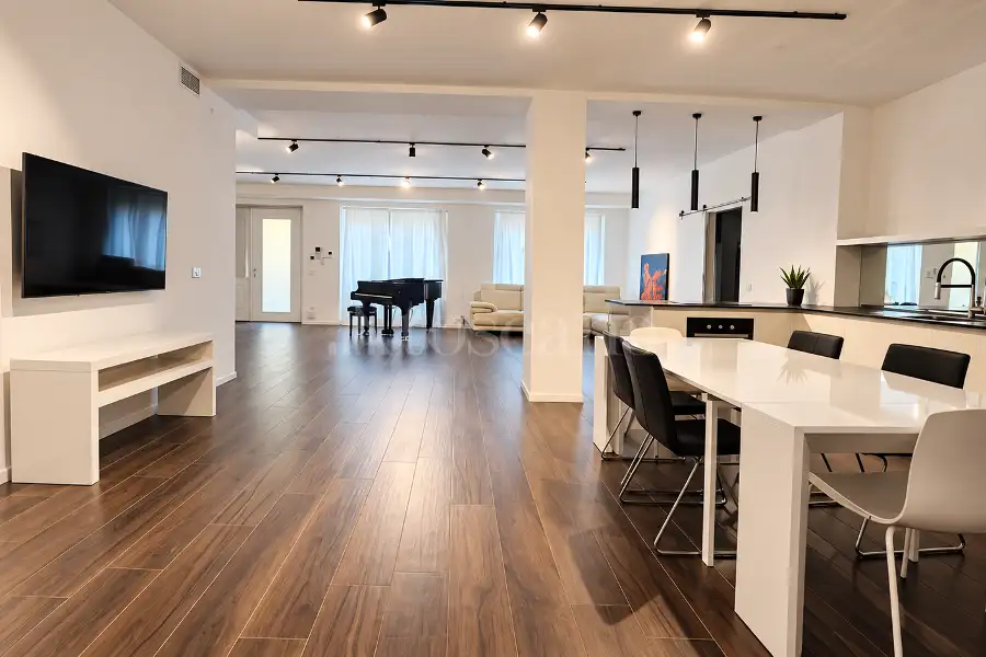 Casa in vendita di 130 mq a €735.000 (rif. 10/2026)