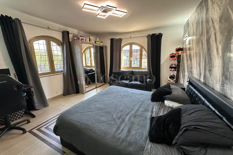 Villa in vendita di 355 mq a €729.000 (rif. 43/2025)
