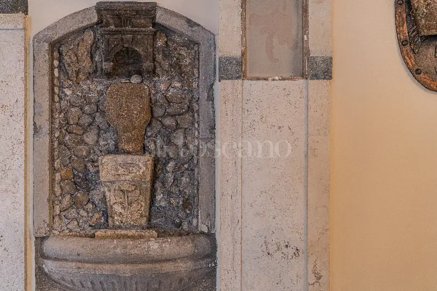 Villa in vendita di 1.200 mq a €4.250.000 (rif. 61/2026)
