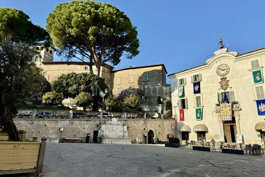 Albergo in vendita di 250 mq a €449.000 (rif. 40/2024)