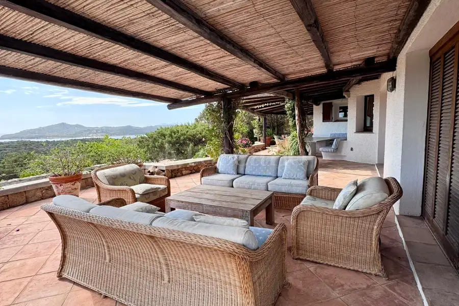Villa in vendita di 291 mq trattativa riservata (rif. 11/2026)
