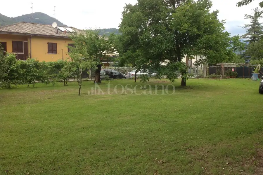 Edificabile Residenziali in vendita di 1.850 mq a €120.000 (rif. 109/2026)