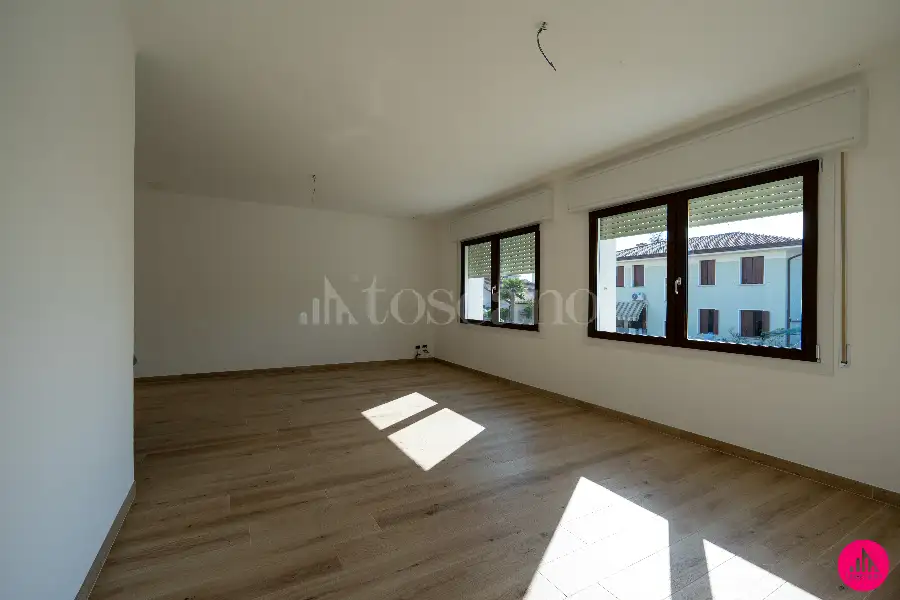 Villa in vendita di 265 mq a €359.000 (rif. 136/2026)