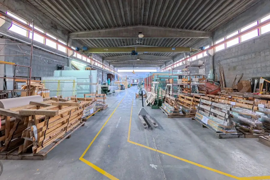 Capannone in vendita di 1.750 mq a €1.100.000 (rif. 135/2026)