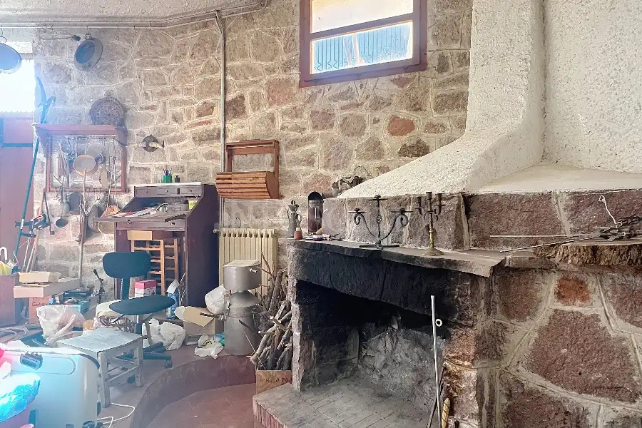 Villa in vendita di 630 mq a €670.000 (rif. 195/2025)