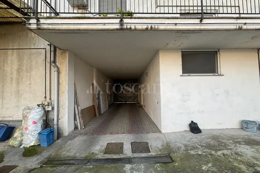 Negozio in vendita di 2.050 mq trattativa riservata (rif. 12/2026)