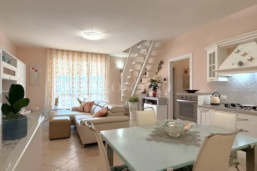 Casa in vendita di 100 mq a €359.000 (rif. 14/2026)
