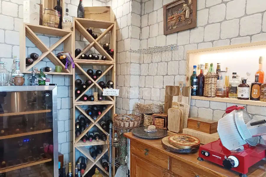 Casa in vendita di 218 mq a €174.000 (rif. 88/2025)