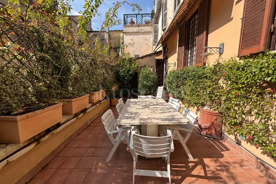 Casa in vendita di 153 mq a €1.990.000 (rif. 20/2026)