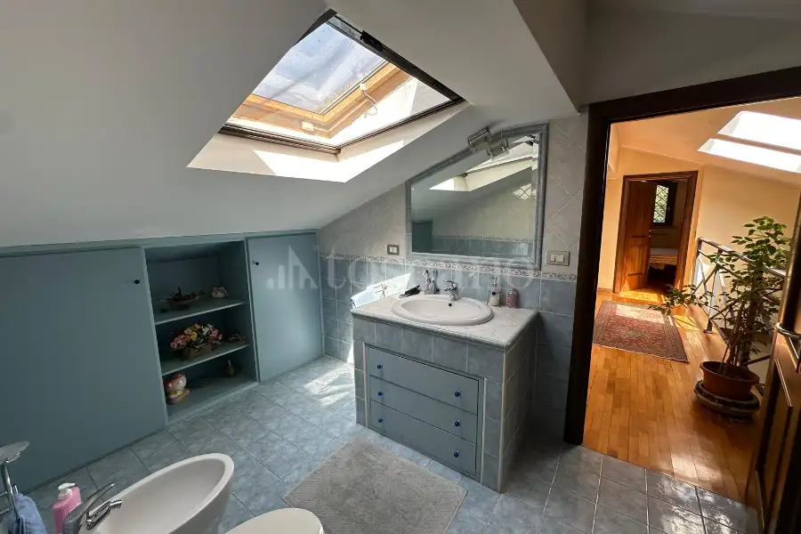 Villa in vendita di 280 mq a €420.000 (rif. 8/2026)