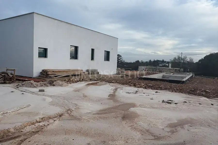 Casa Indipendente in vendita di 115 mq a €750.000 (rif. 1/2026)
