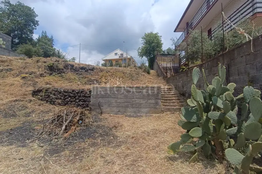 Edificabile Residenziali in vendita di 700 mq a €68.000 (rif. 88/2026)