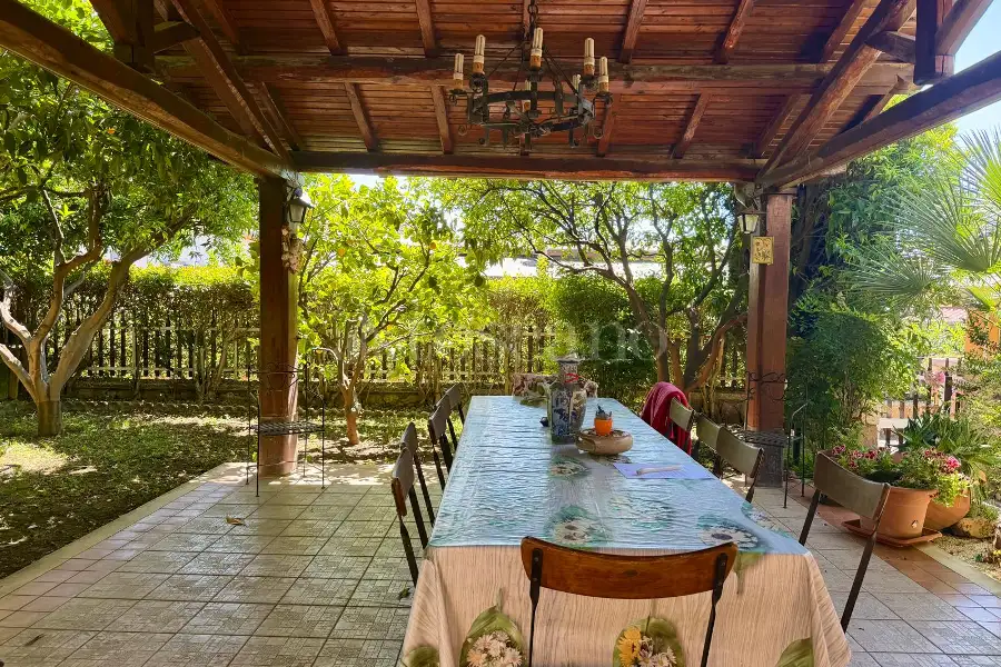 Villino a Schiera in vendita di 205 mq a €589.000 (rif. 40/2026)
