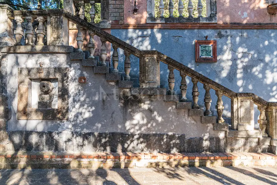 Villa in vendita di 1.200 mq a €4.250.000 (rif. 61/2026)