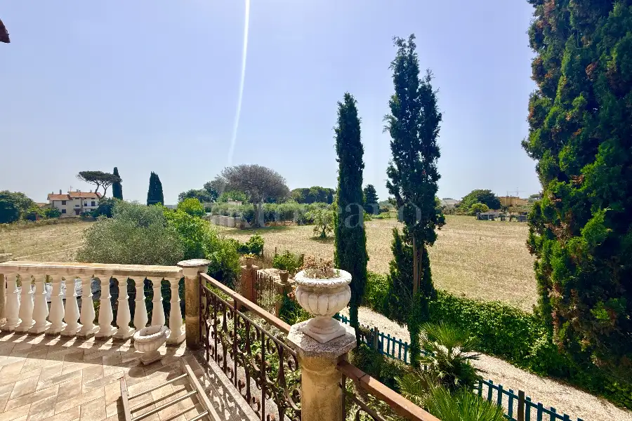 Casa Indipendente in vendita di 255 mq a €379.000 (rif. 66/2026)