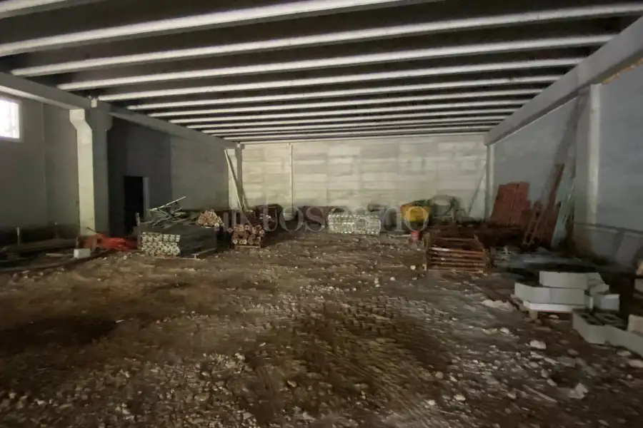 Capannone in vendita di 570 mq a €350.000 (rif. 78/2026)