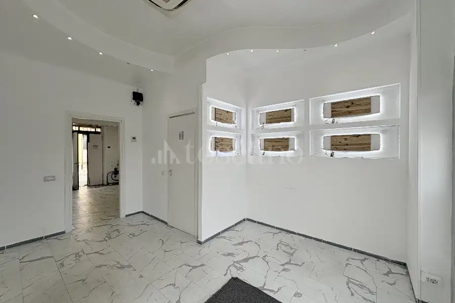Negozio in vendita di 35 mq a €100.000 (rif. 6/2025)
