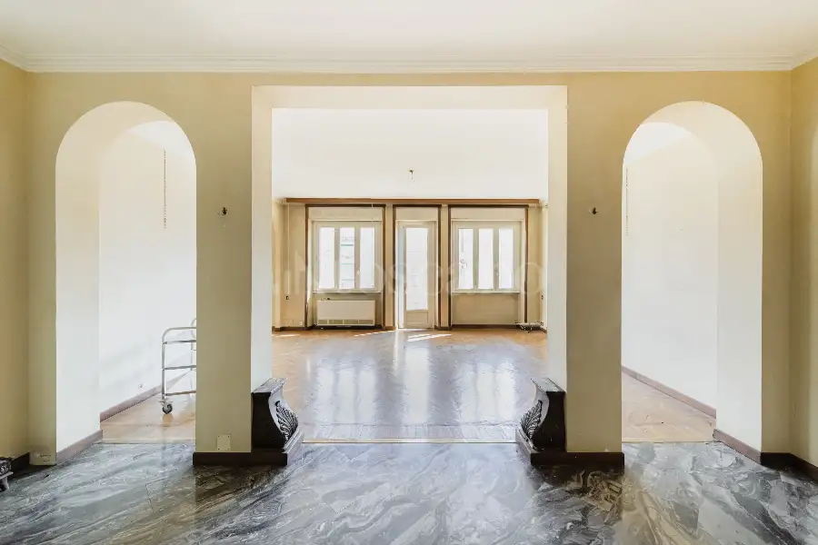 Casa in vendita di 215 mq a €2.450.000 (rif. 145/2025)