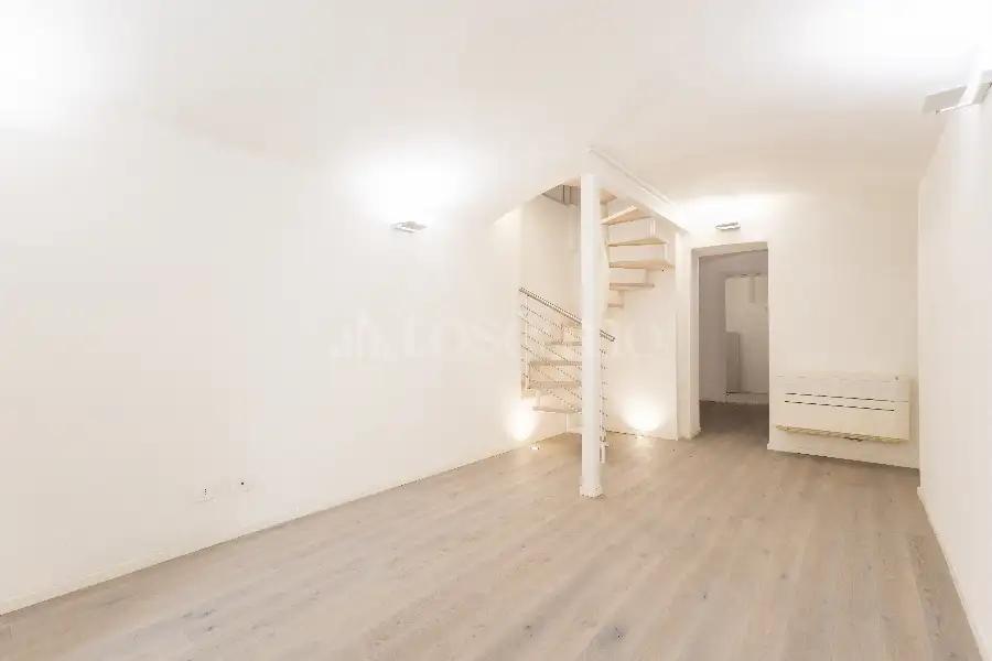 Ufficio in vendita di 85 mq a €650.000 (rif. 16/2026)