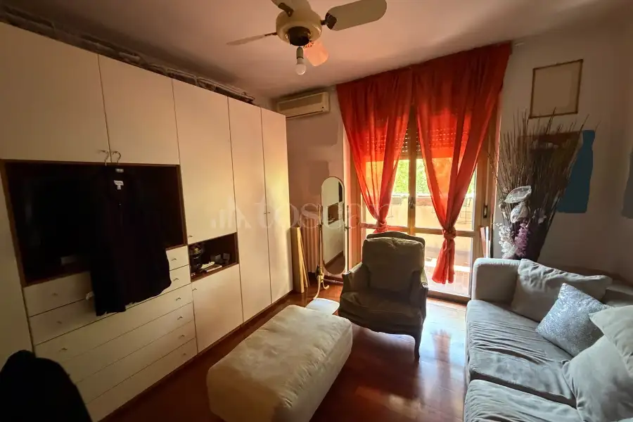 Superattico in vendita di 200 mq a €850.000 (rif. 8/2026)