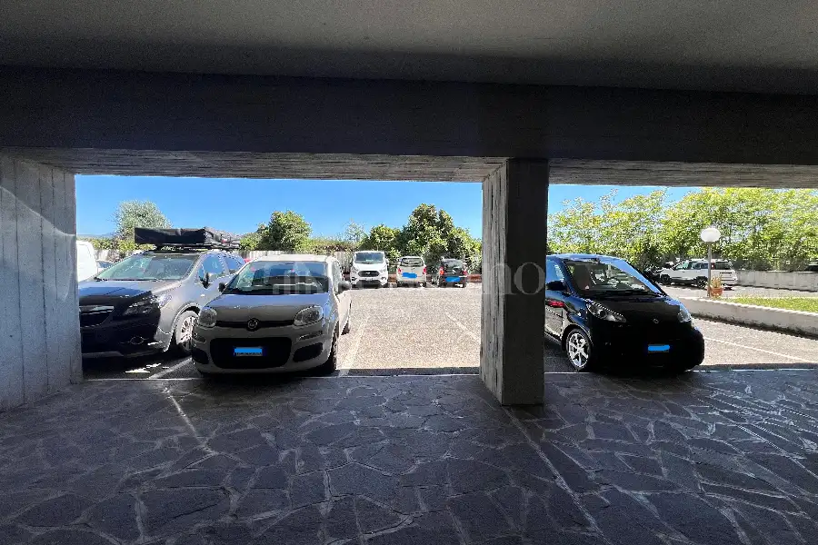 Posto Auto in vendita di 11 mq a €12.000 (rif. 9/2026)