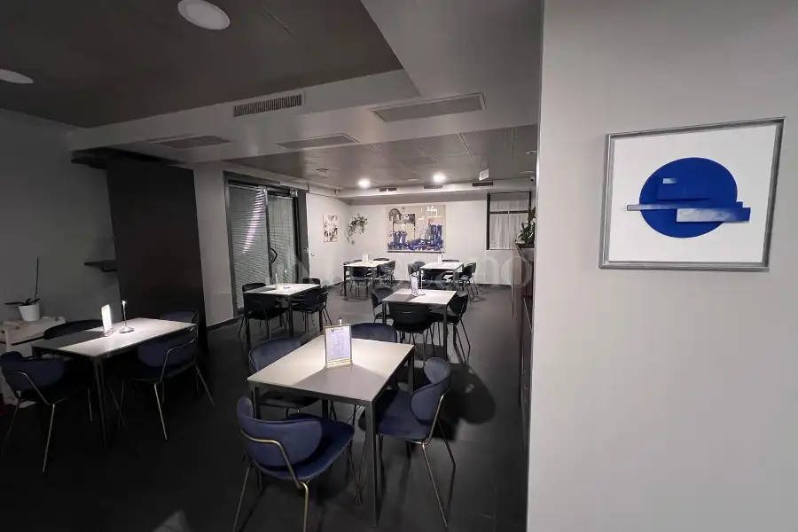 Attività Commerciale in vendita di 130 mq a €70,000 (rif. TS0089VE)