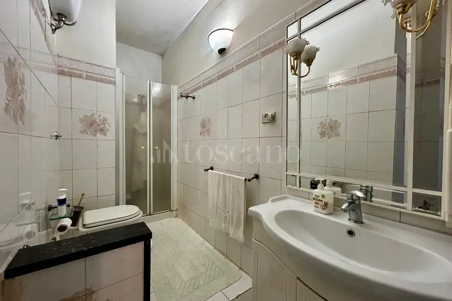 Villa in vendita di 370 mq a €699.000 (rif. 1/2026)