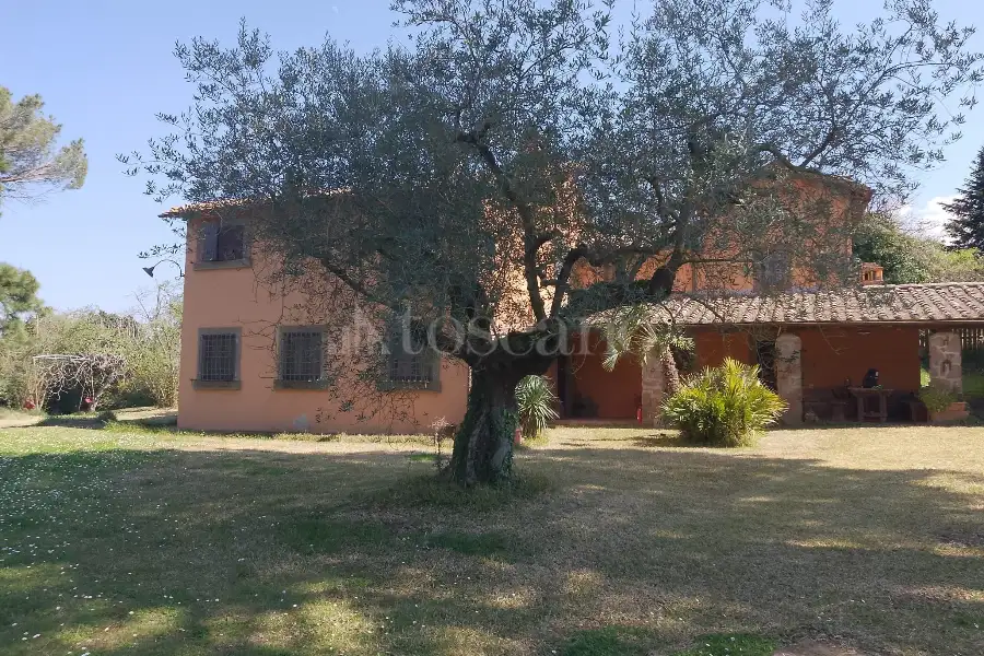 Villa in vendita di 200 mq a €520.000 (rif. 18/2026)