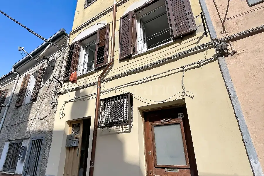 Casa in vendita di 66 mq a €75.000 (rif. 71/2026)