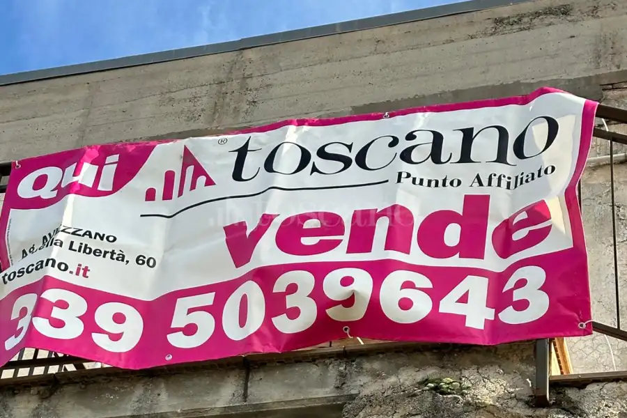 Negozio in vendita di 680 mq a €165.000 (rif. 150/2024)