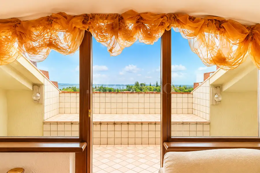 Casa in vendita di 240 mq a €440.000 (rif. 21/2026)