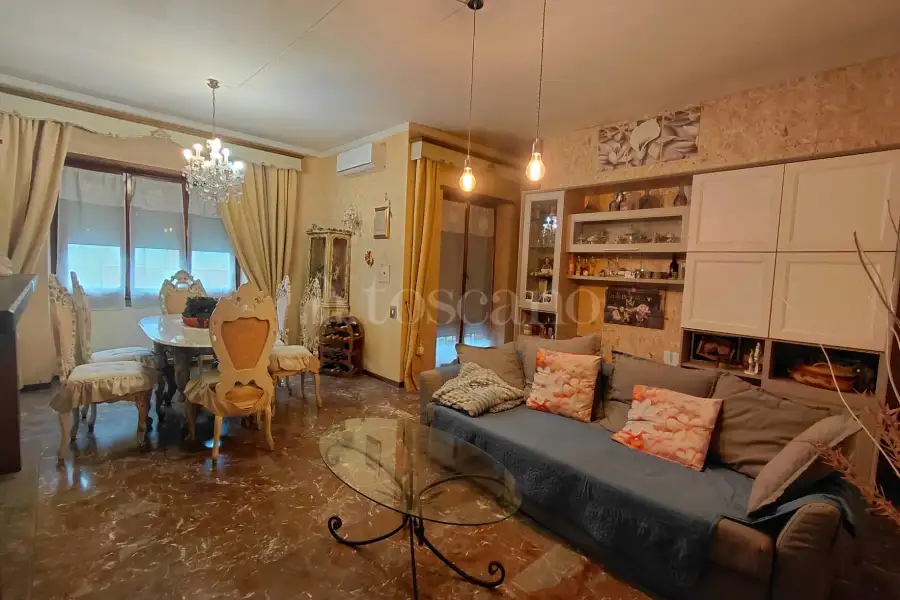 Casa in vendita di 195 mq a €345.000 (rif. 4/2026)