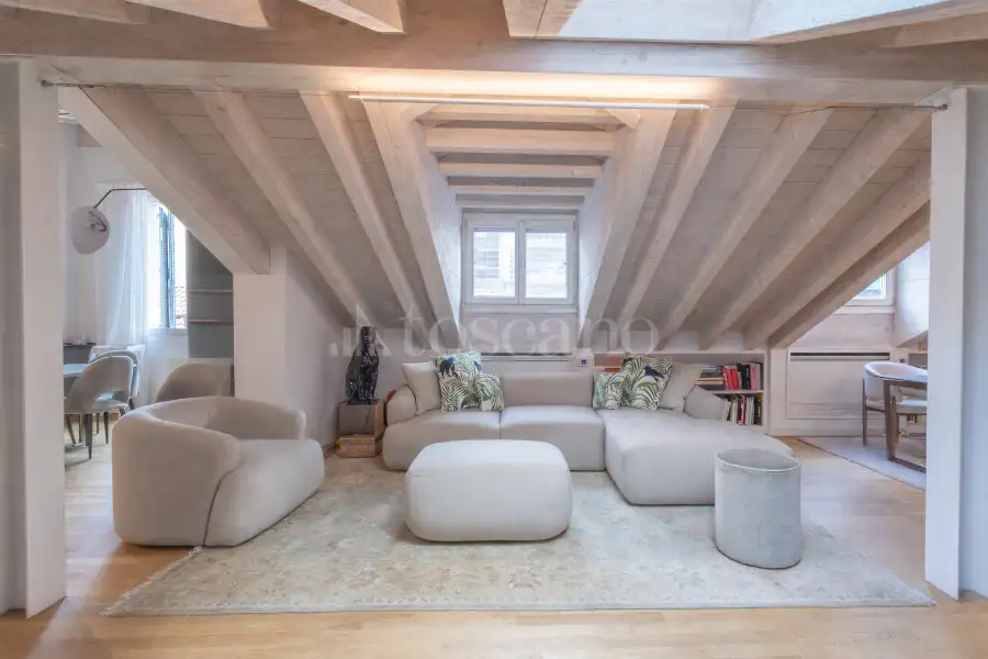 Casa in vendita di 120 mq a €1.950.000 (rif. 9/2026)