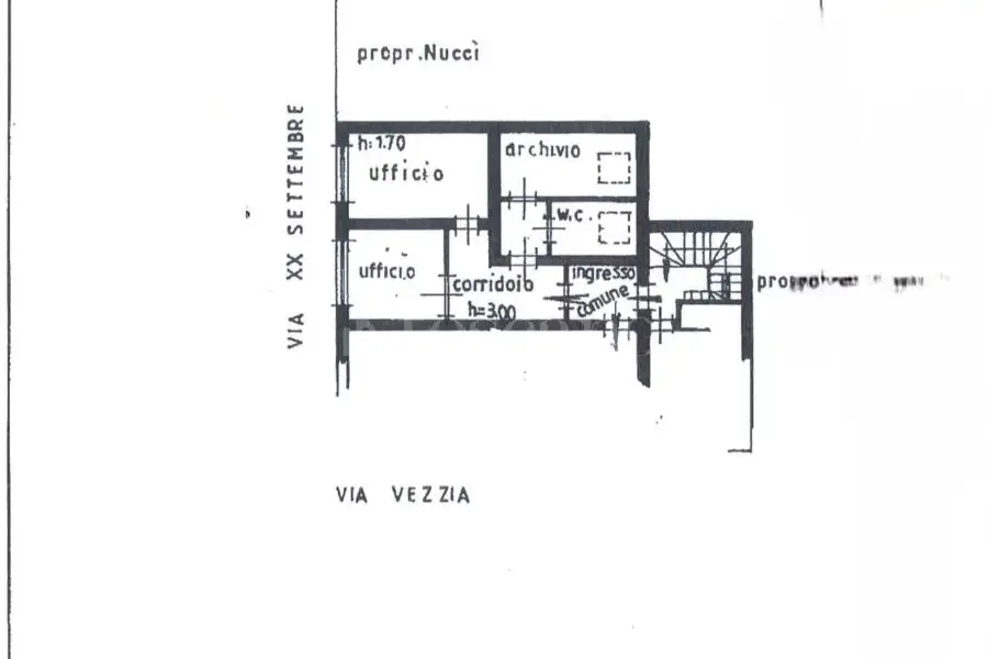 Stabile Uso Ufficio in vendita di 310 mq a €350.000 (rif. 80/2026)