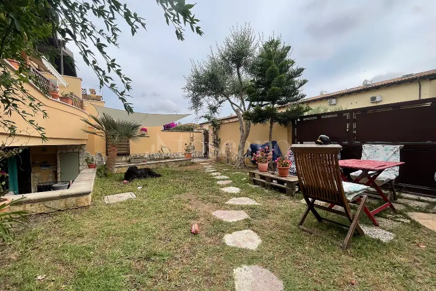 Villa Plurifamiliare in vendita di 170 mq a €430.000 (rif. 43/2026)